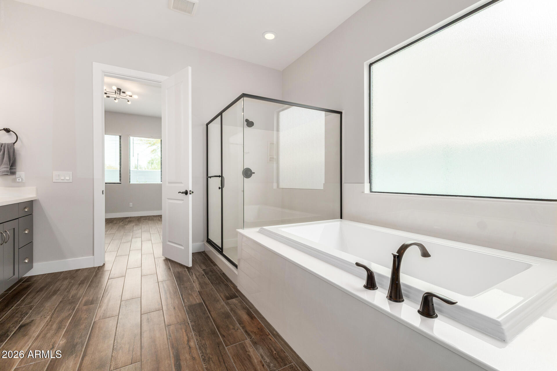 9818 South 7th Place Phoenix, AZ 85042 - Photo 24 of 62 25 - 7th