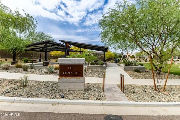 $889,000 | 9818 South 7th Place, Phoenix, AZ 85042