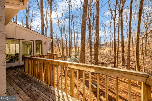 $1,750,000 | 9982 Blackberry Lane, Great Falls, VA 22066