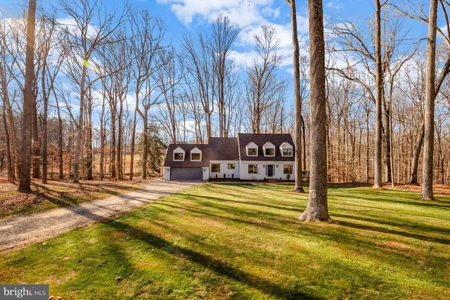 $1,750,000 | 9982 Blackberry Lane, Great Falls, VA 22066