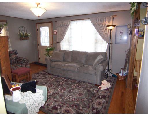 13 Horne Street Springfield, MA 01119 - Photo 4 of 14 Gallery Image 4