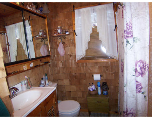 13 Horne Street Springfield, MA 01119 - Photo 6 of 14 Gallery Image 6