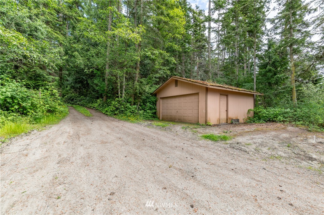 15526 Snee Oosh Road La Conner, WA 98257 - Photo 15 of 23 Gallery Image 15