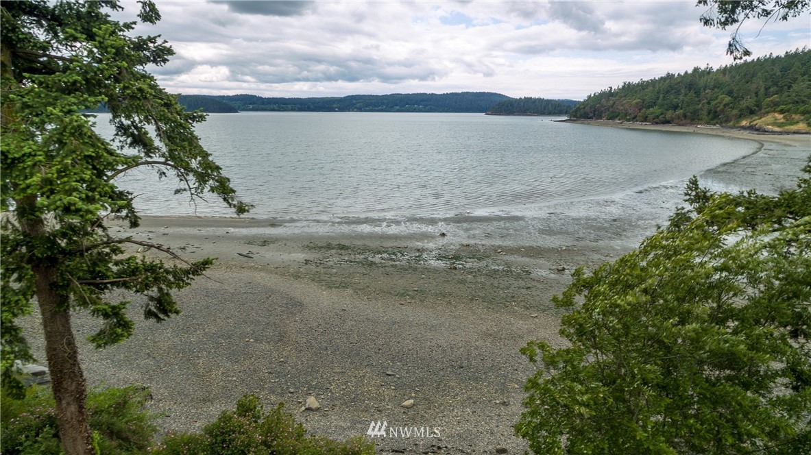15526 Snee Oosh Road La Conner, WA 98257 - Photo 8 of 23 Gallery Image 8