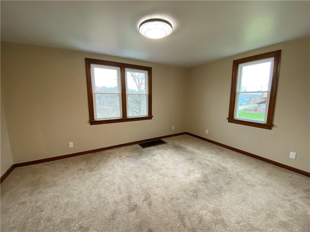 917 Unity Trestle Road Pittsburgh, PA 15239 - Photo 10 of 24