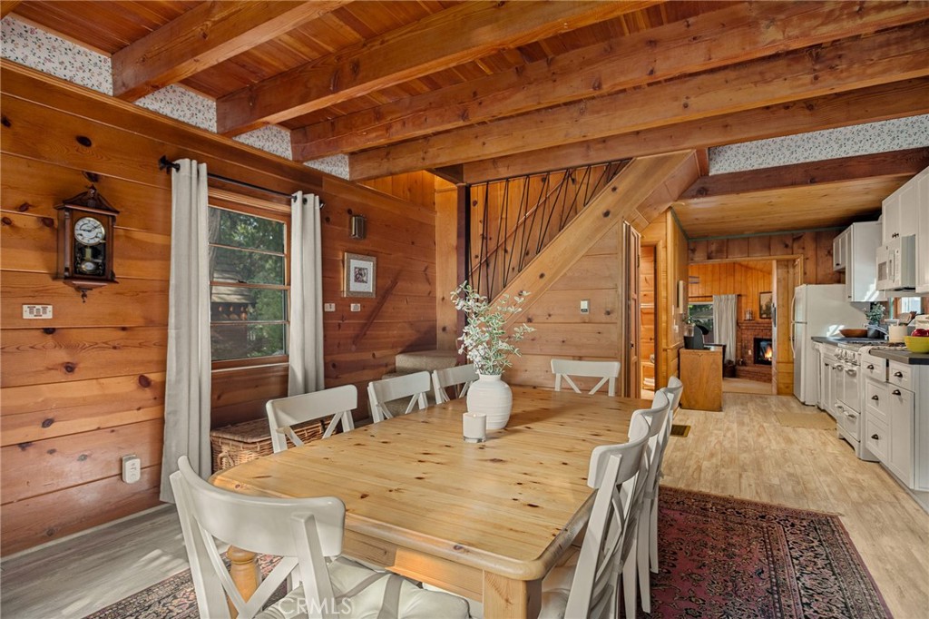 144 Marshall Road Lake Arrowhead, CA 92352 - Photo 4 of 30