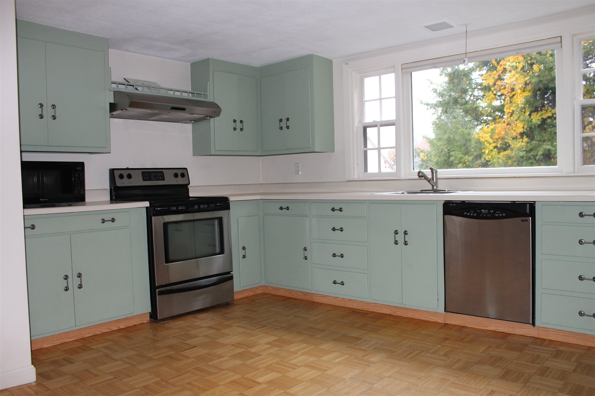 36 Logging Hill Road, Unit 31 Bow, NH 03304 - Photo 7 of 23