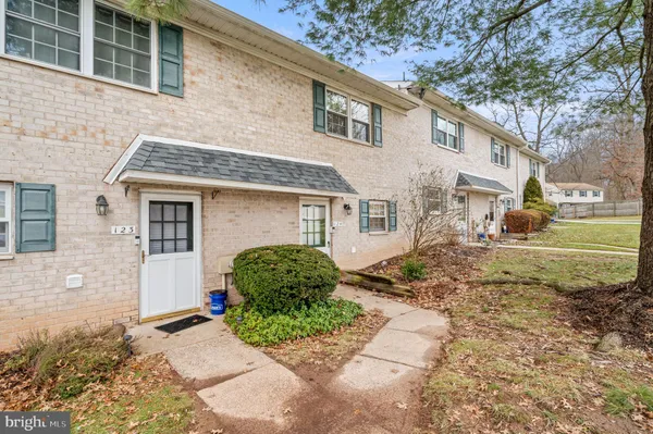 $2,400 | 124 Hampstead Drive, Unit 124, Ambler, PA 19002