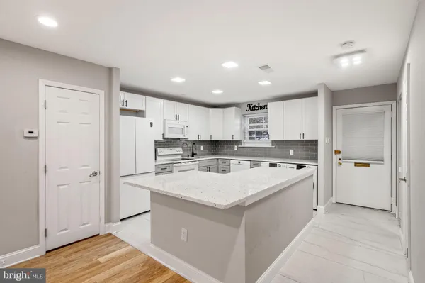 $2,400 | 124 Hampstead Drive, Unit 124, Ambler, PA 19002