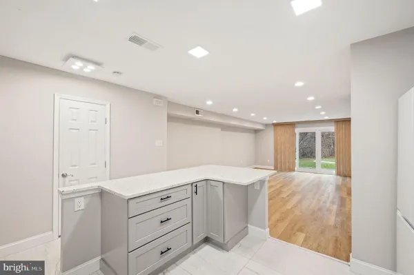 $2,400 | 124 Hampstead Drive, Unit 124, Ambler, PA 19002