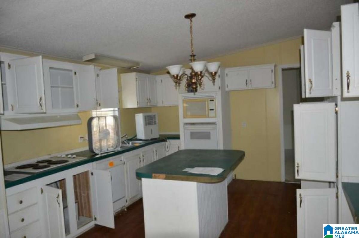 422 Joseph Street Bessemer, AL 35020 - Photo 3 of 7
