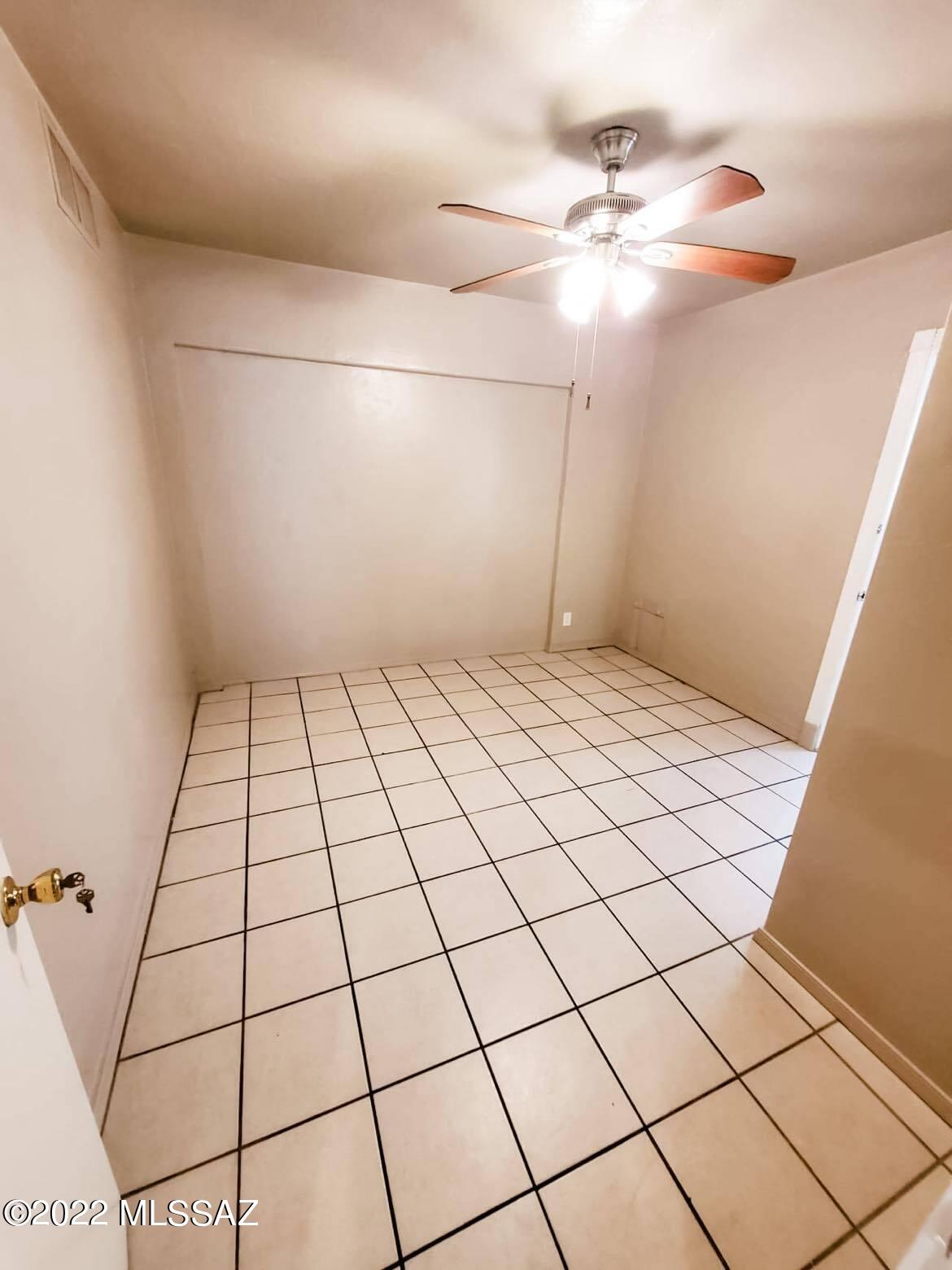1706 East Grant Road Tucson, AZ 85719 - Photo 11 of 16 Gallery Image 11