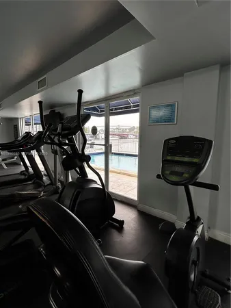 $1,800 | 1720 Northwest N River Drive, Unit 203, Miami, FL 33125