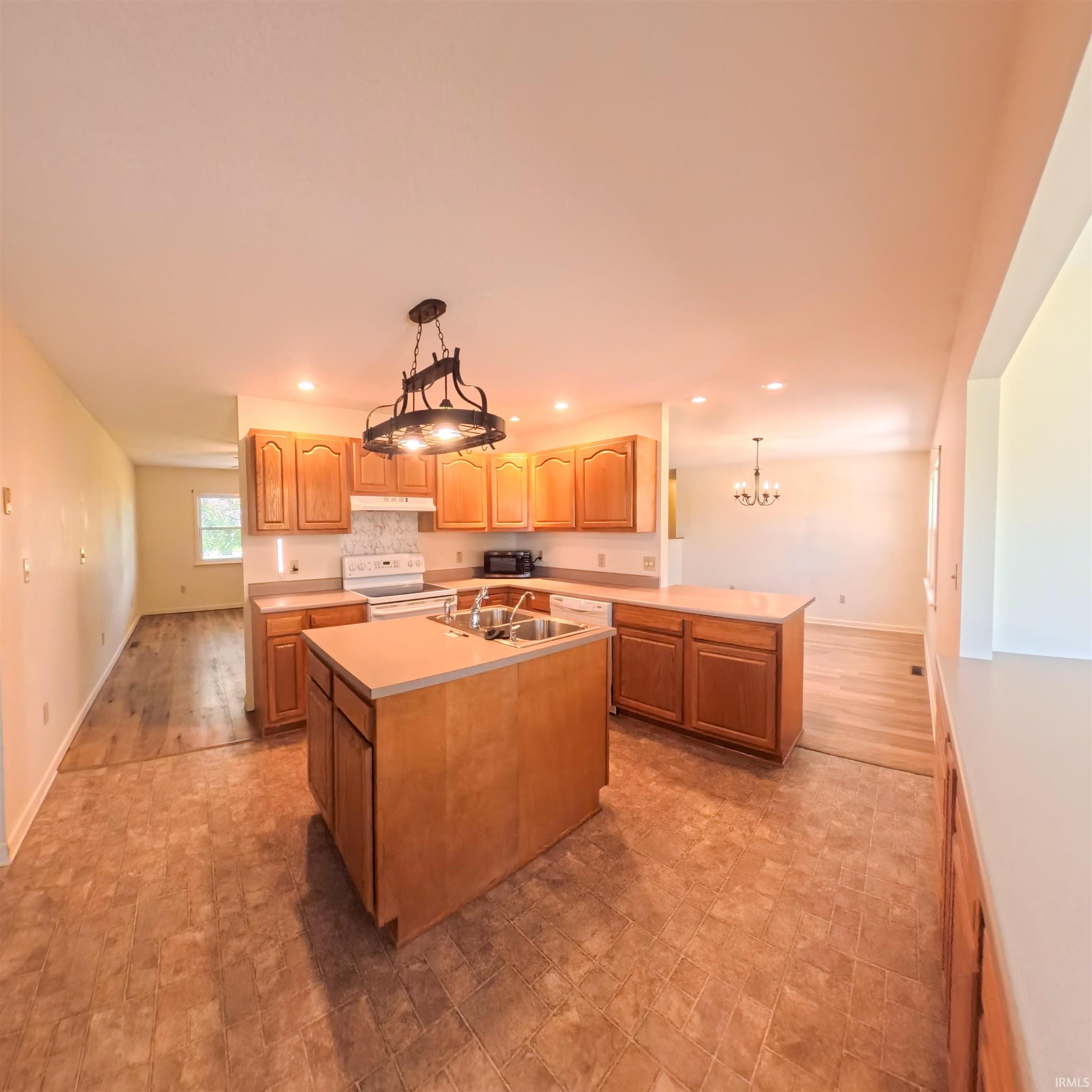 726 South Williamsport Road Williamsport, IN 47993 - Photo 8 of 19