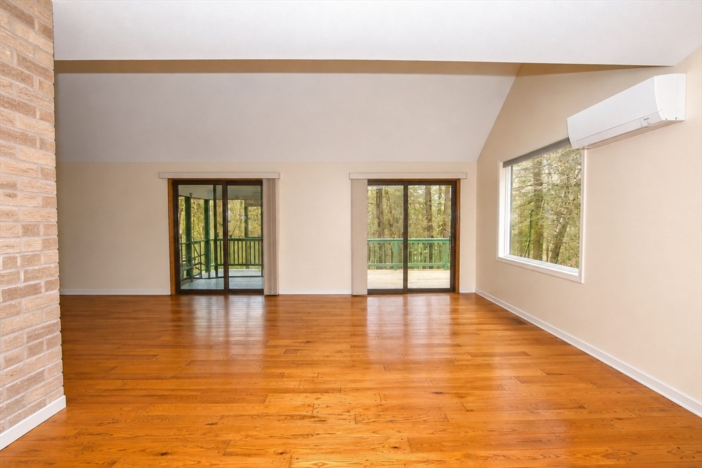 32 Woodchuck Hollow Road Tolland, MA 01034 - Photo 6 of 41