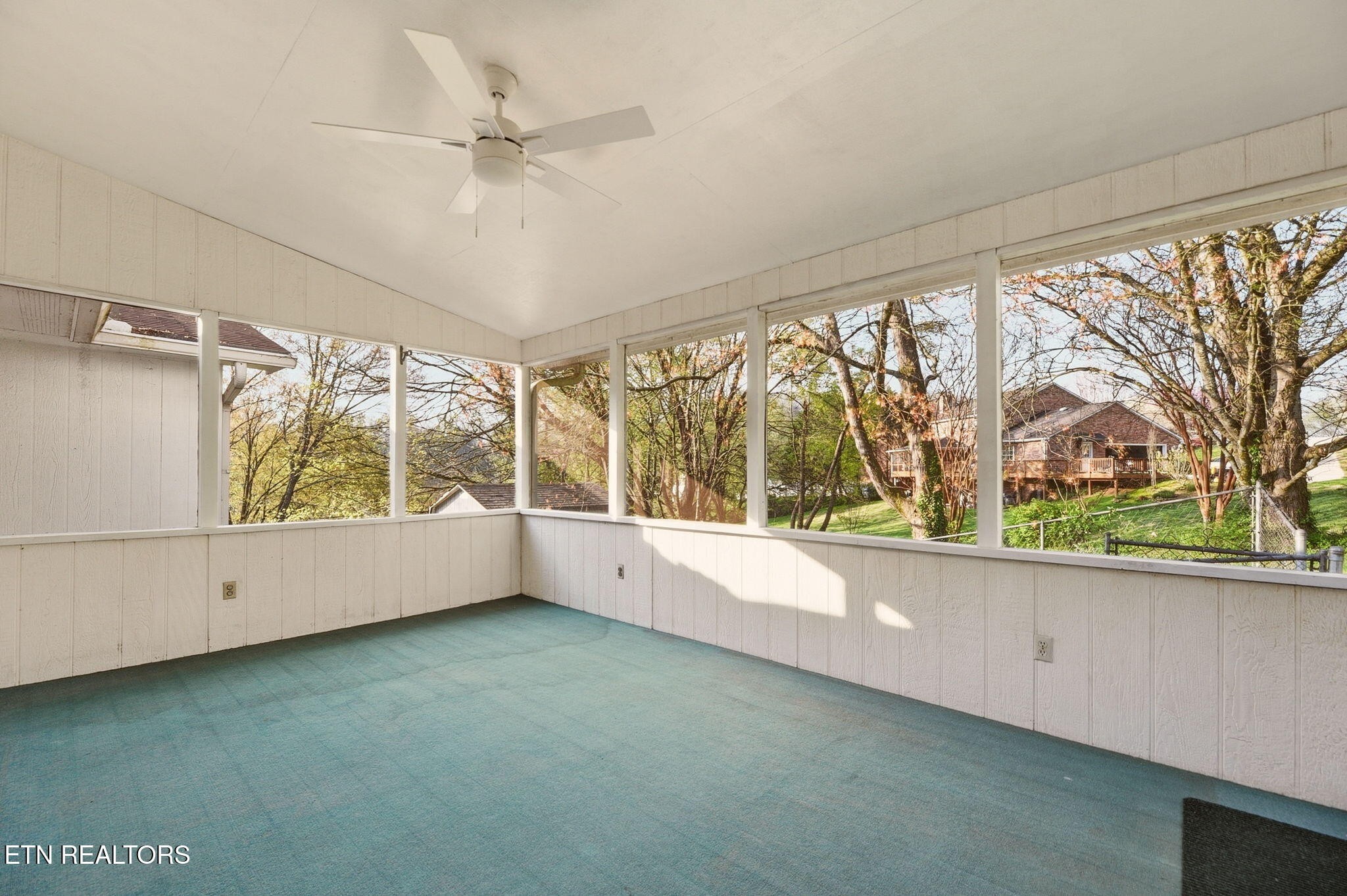307 Walnut Street Clinton, TN 37716 - Photo 13 of 38 Gallery Image 13