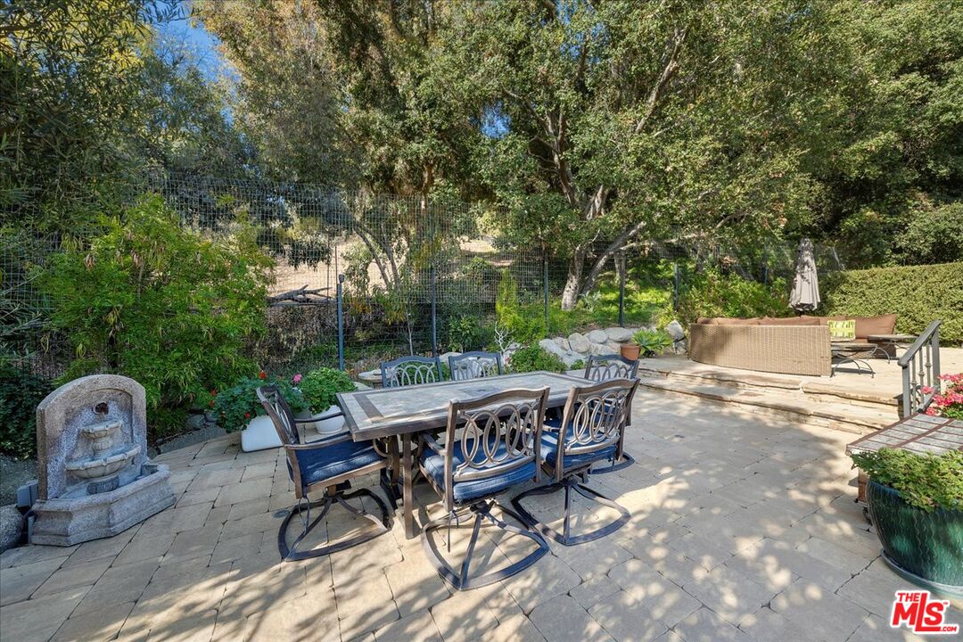 809 Leonard Road Los Angeles, CA 90049 - Photo 66 of 72