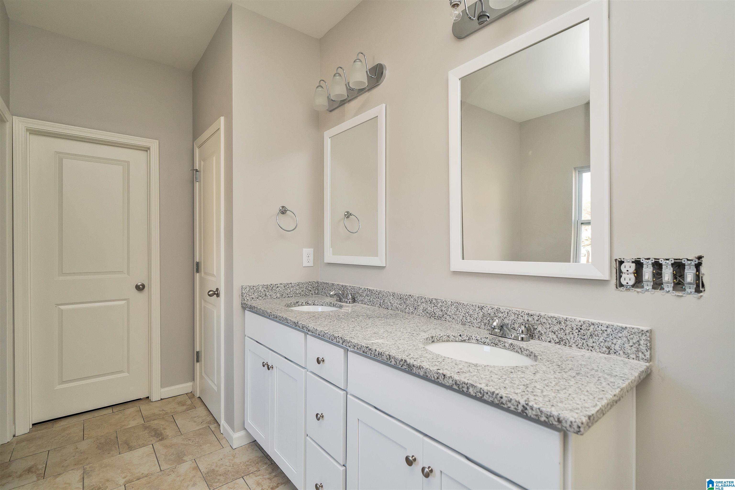 2004 Brewster Road Birmingham, AL 35235 - Photo 10 of 28
