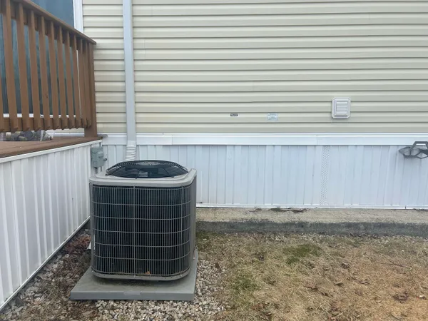 $279,000 | 13 Seaglass Lane, Kittery, ME 03904