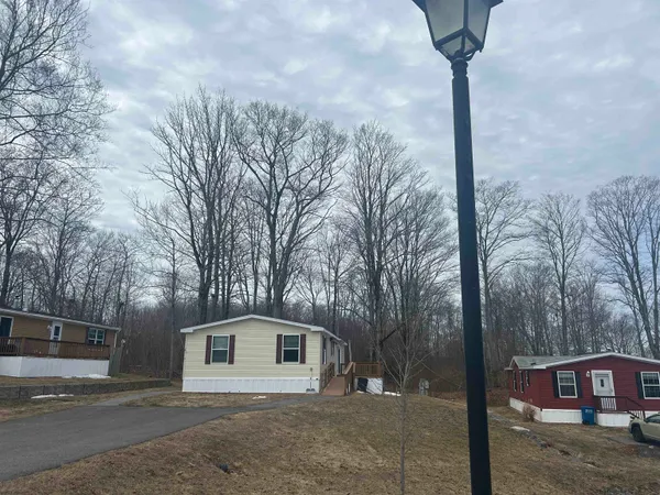 $279,000 | 13 Seaglass Lane, Kittery, ME 03904