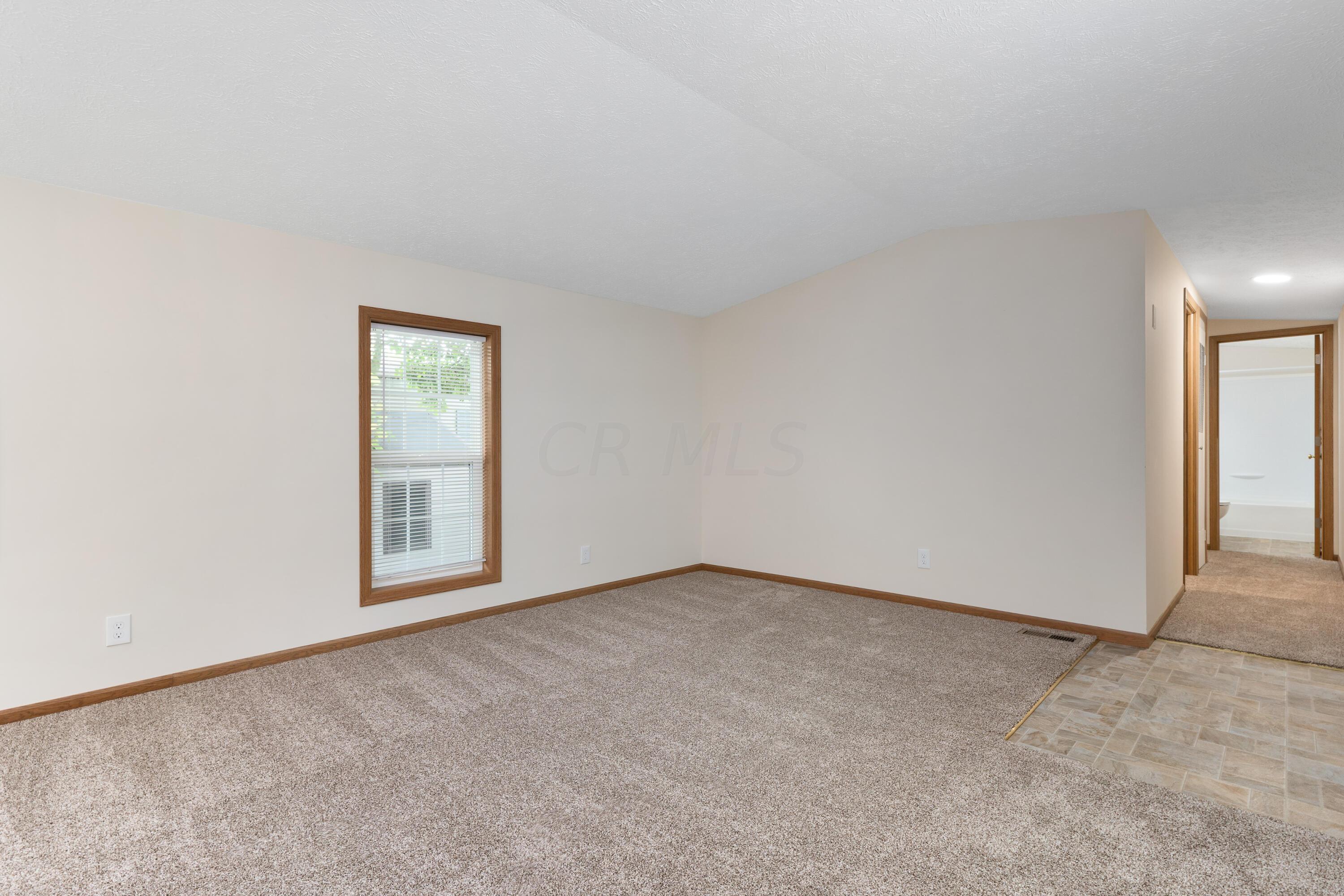 14 Spring Lake Court Delaware, OH 43015 - Photo 7 of 26 14 Spring Lake Ct_MLS_7