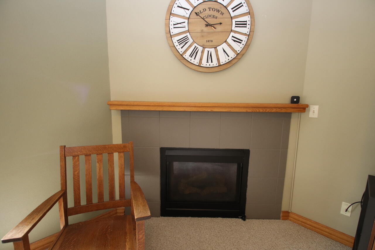843 Crystal Road Kiel, WI 53042 - Photo 3 of 44 Gas Fireplace
