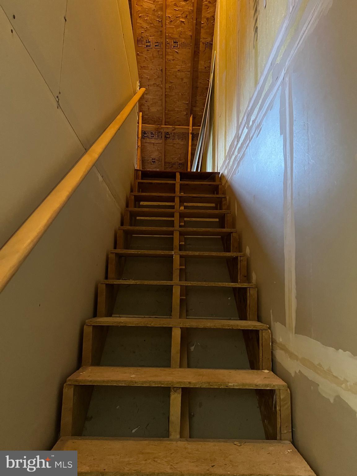 30471 Manor Drive Princess Anne, MD 21853 - Photo 15 of 23 a view of entryway and hall with wooden floor