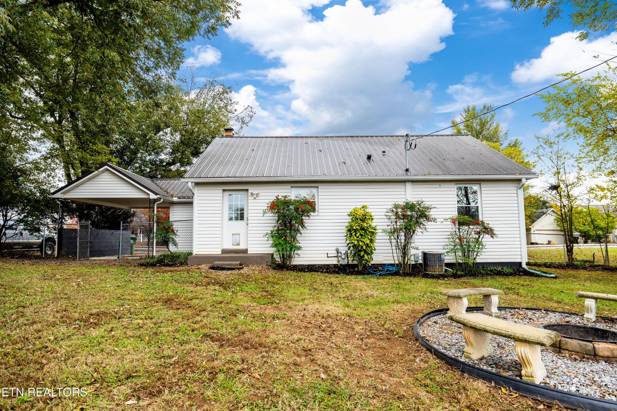1907 Crest Road Maryville, TN 37804 - Photo 32 of 34 Gallery Image 32