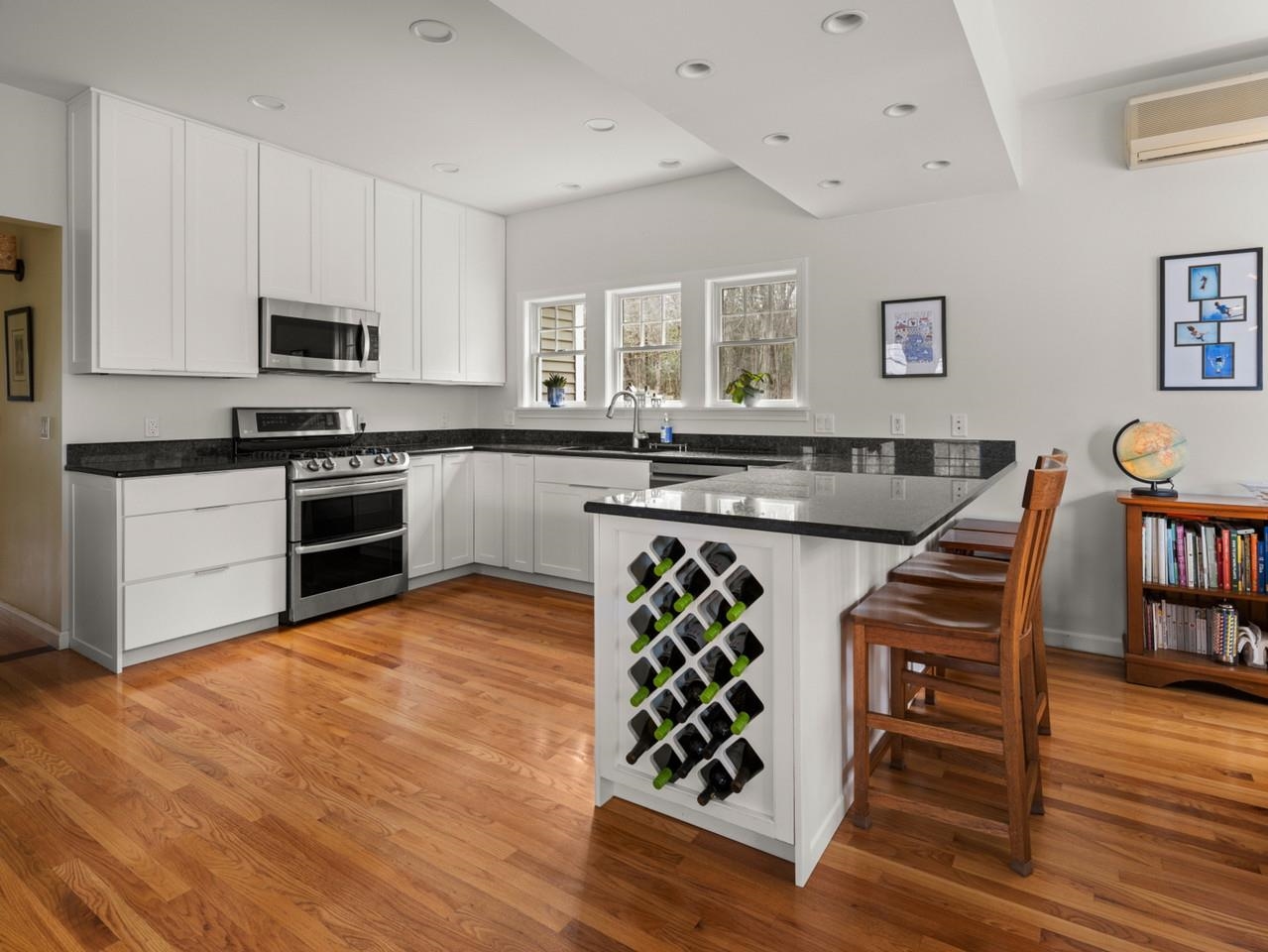 235 Winter Haven Road Shelburne, VT 05482 - Photo 11 of 49