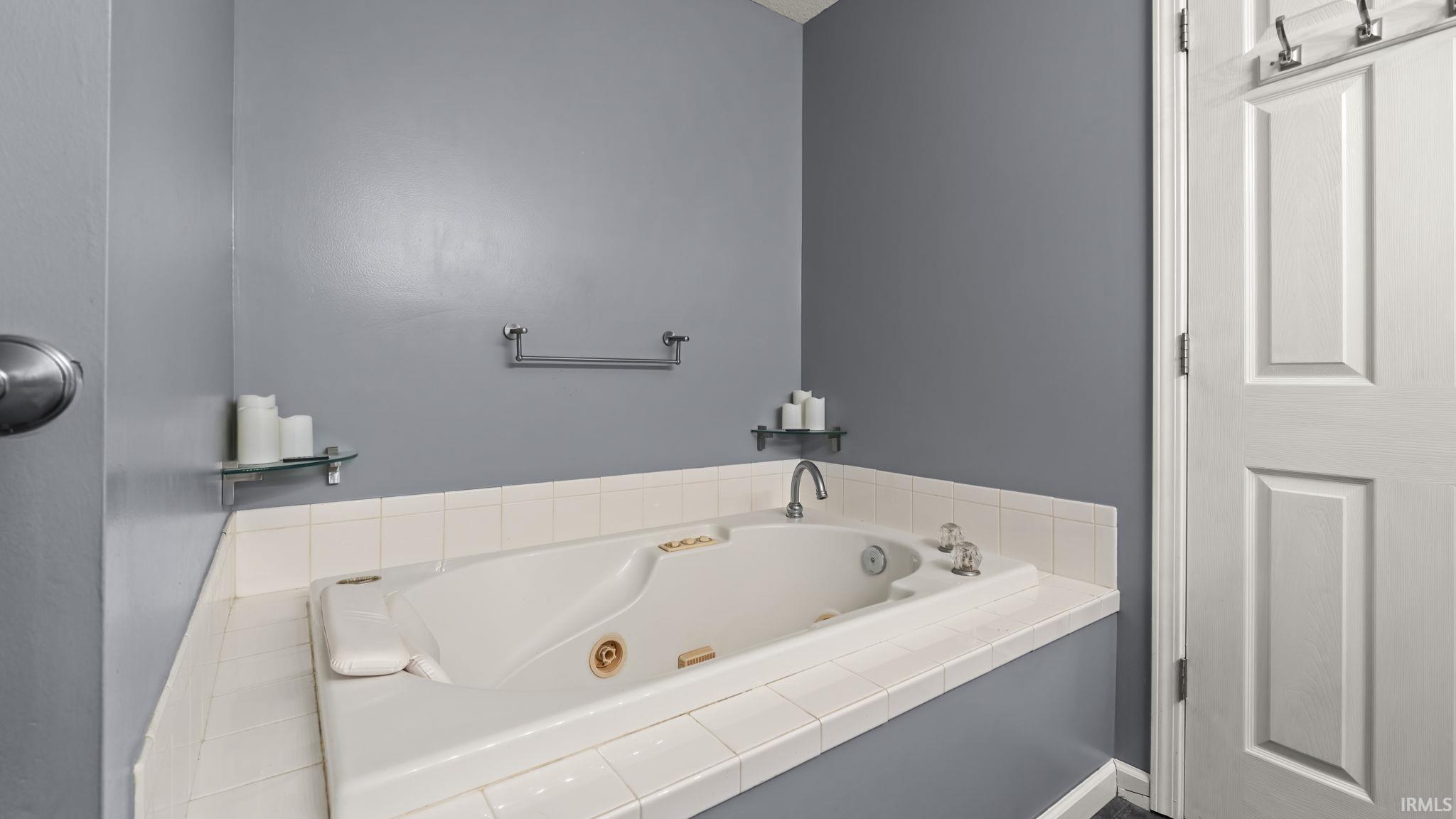 2822 Sanderling Road Fort Wayne, IN 46808 - Photo 28 of 33 Gallery Image 28