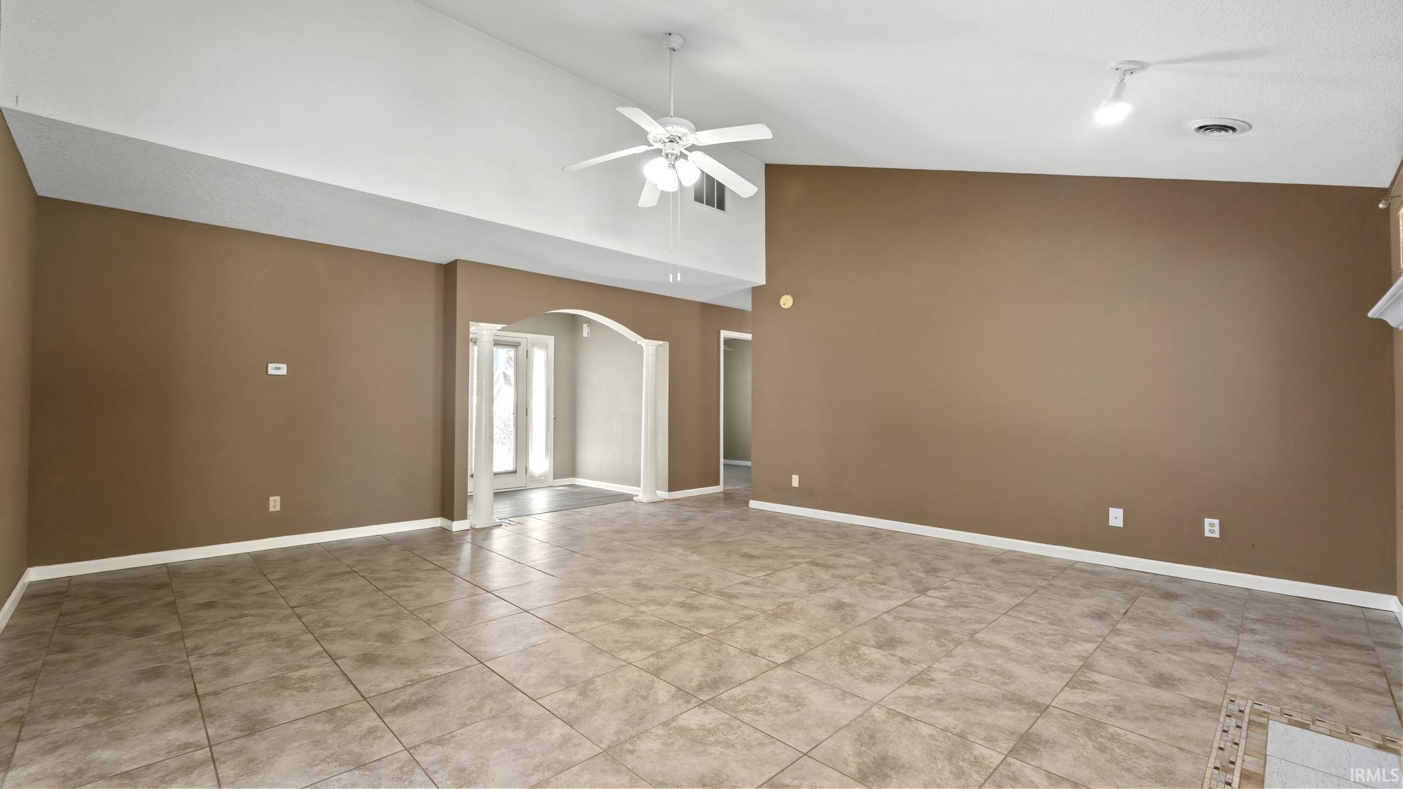 2822 Sanderling Road Fort Wayne, IN 46808 - Photo 6 of 33 Gallery Image 6