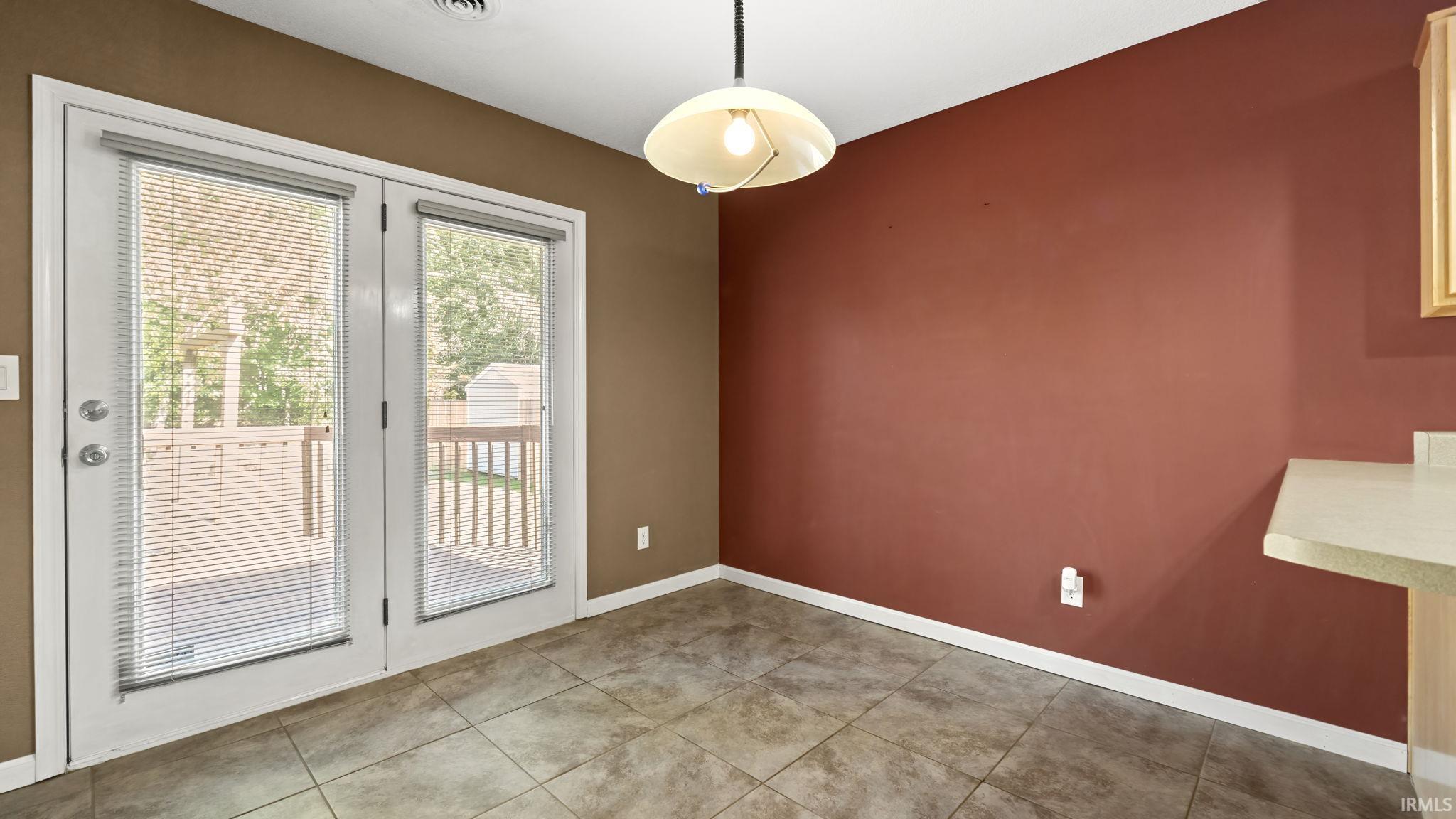 2822 Sanderling Road Fort Wayne, IN 46808 - Photo 10 of 33 Gallery Image 10