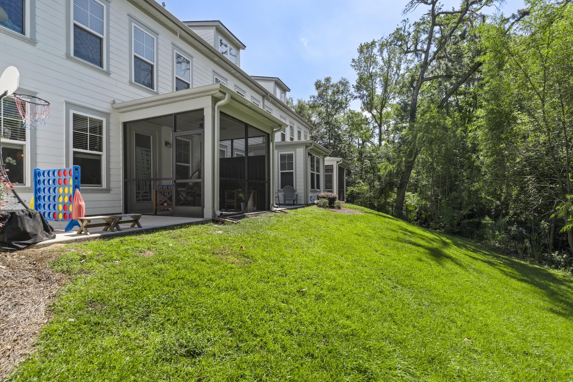 2338 Watchtower Lane Charleston, SC 29414 - Photo 19 of 29 SDH06117