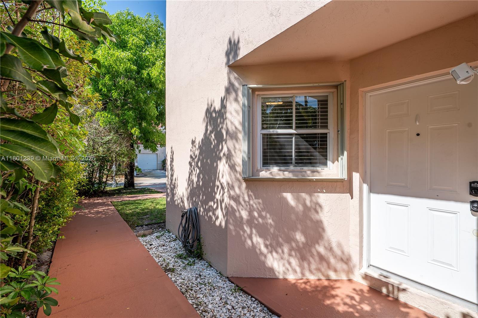 6284 Duval Drive Margate, FL 33063 - Photo 2 of 29