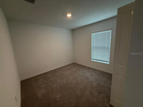 $2,100 | 2155 Lone Oak Lane, Lakeland, FL 33801
