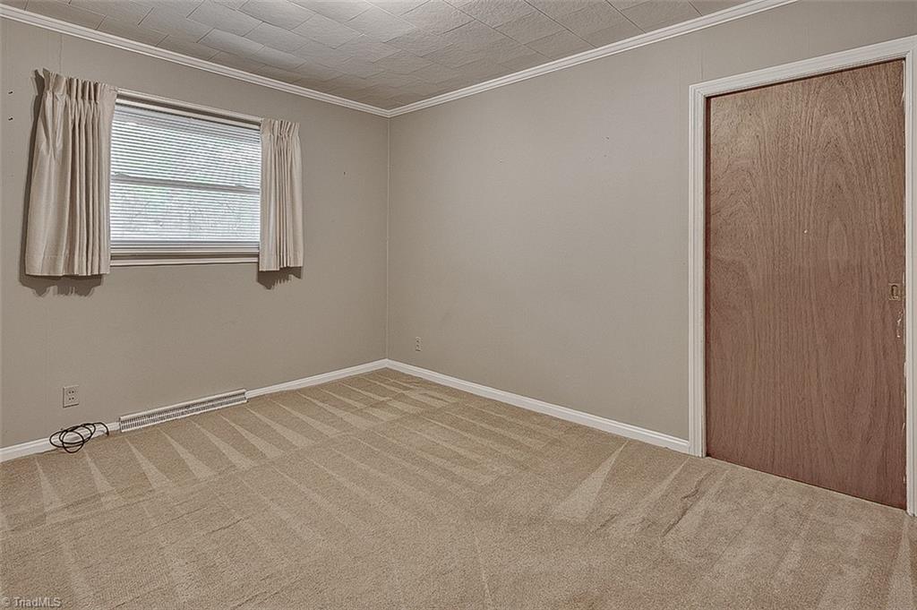 1407 Meadowbrook Road Asheboro, NC 27203 - Photo 16 of 33