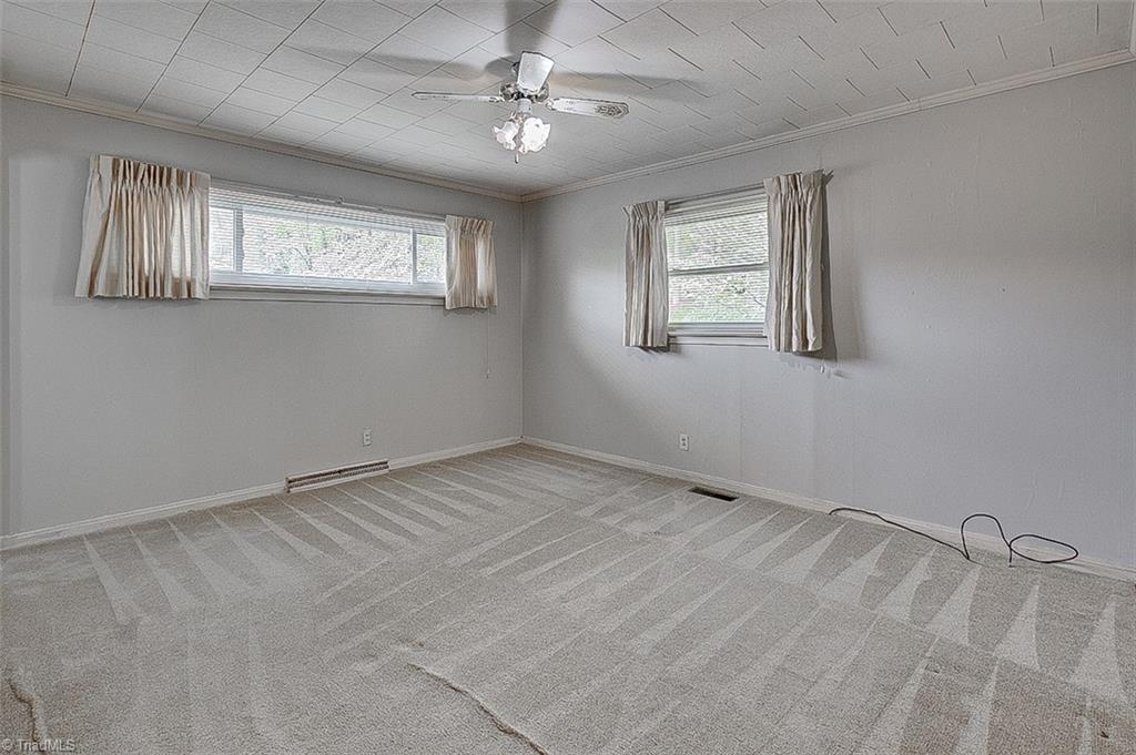 1407 Meadowbrook Road Asheboro, NC 27203 - Photo 24 of 33