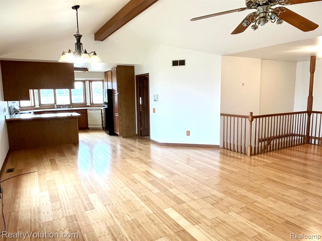 1707 South Elba Road Lapeer, MI 48446 - Photo 9 of 41
