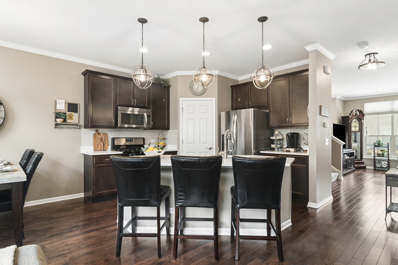 752 Keystone Lane Vernon Hills, IL 60061 - Photo 6 of 31