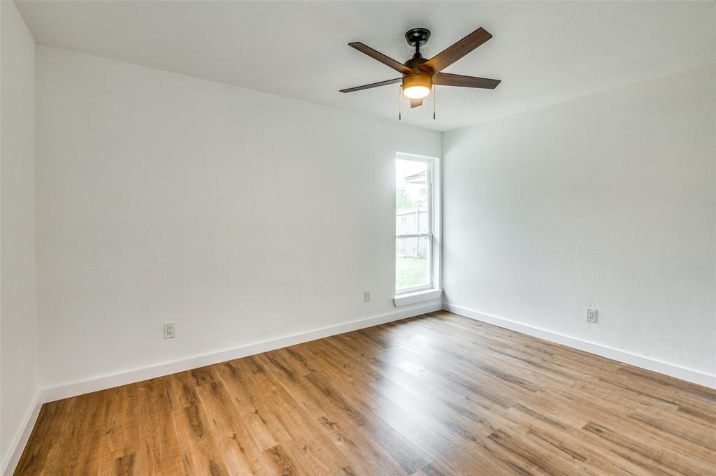 1108 Highpoint Road Bedford, TX 76022 - Photo 10 of 13