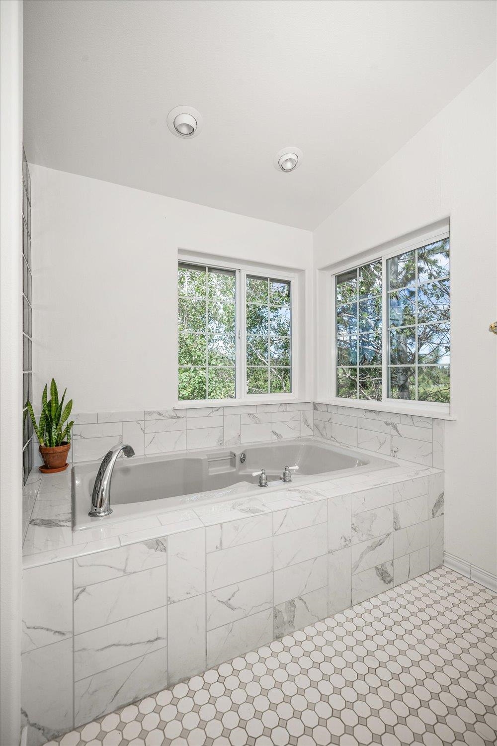 13013 South Austin Road Spokane, WA 99224 - Photo 19 of 50