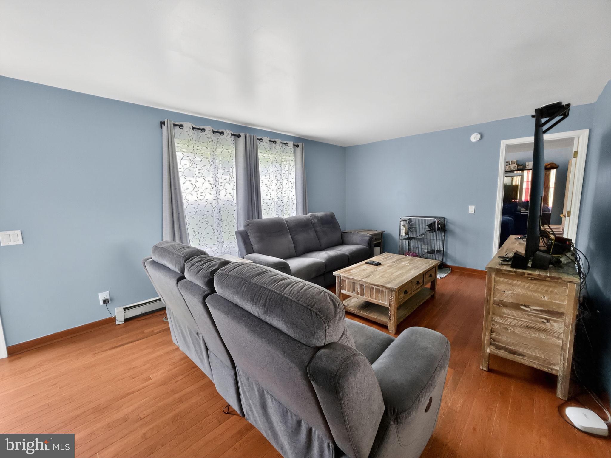 544 Bauer Road Bath, PA 18014 - Photo 6 of 44