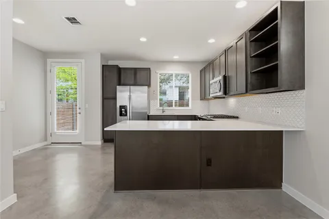 $405,000 | 801 North Bluff Drive, Unit 33, Austin, TX 78745