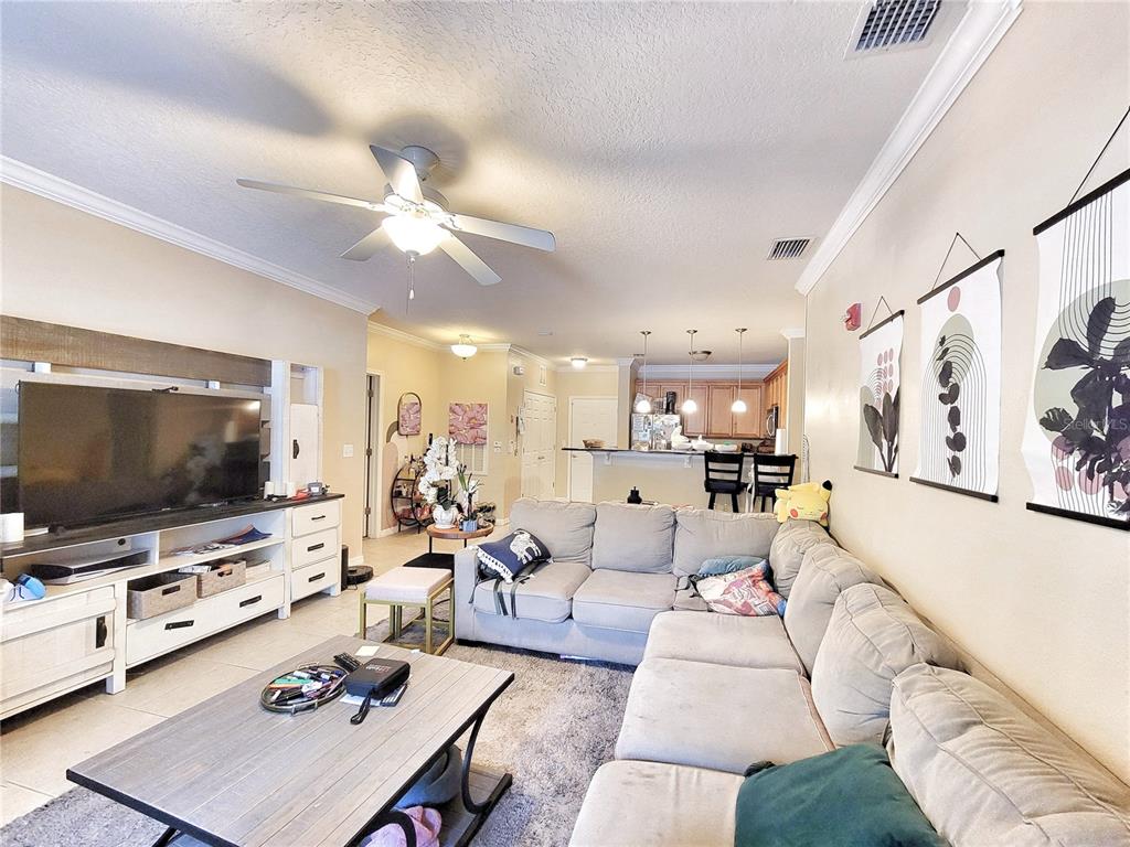 1185 Southwest 9th Road, Unit 105 Gainesville, FL 32601 - Photo 12 of 20 Gallery Image 12