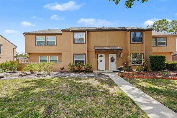 $2,150 | 1819 Clearbrooke Drive, Clearwater, FL 33760