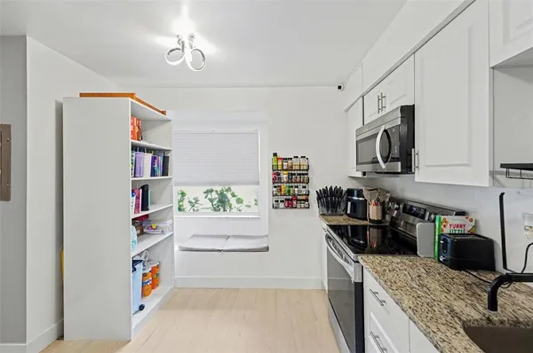 $2,150 | 1819 Clearbrooke Drive, Clearwater, FL 33760