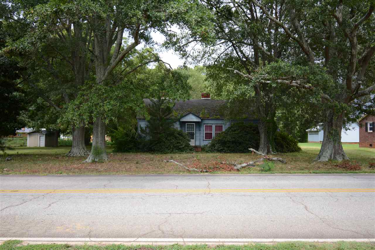 222 W Road Greer, SC 29650 - Photo 6 of 12 Gallery Image 6