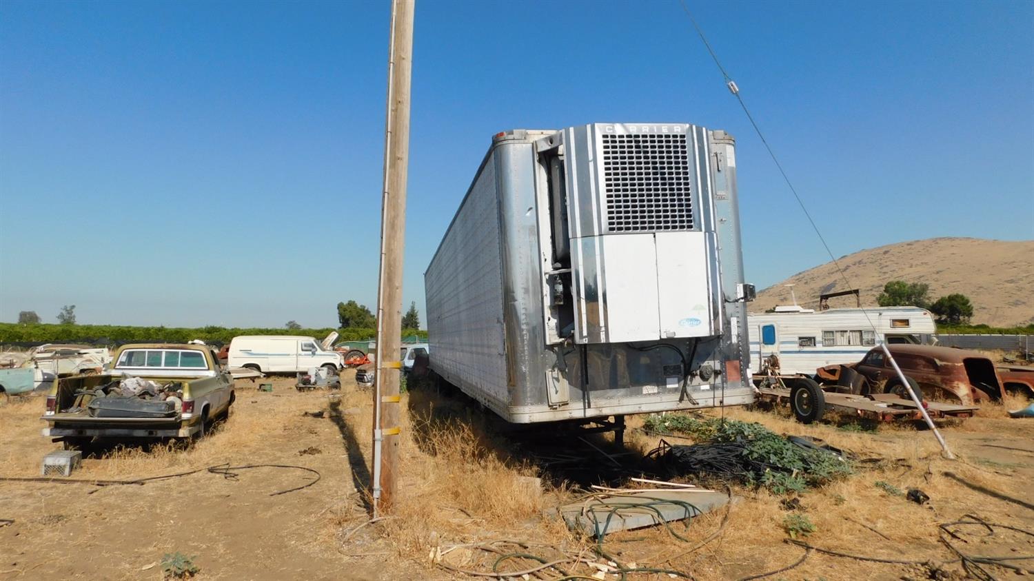 4084 South Lemon Avenue Reedley, CA 93654 - Photo 11 of 35 Trailer Included as is but works good with no value.