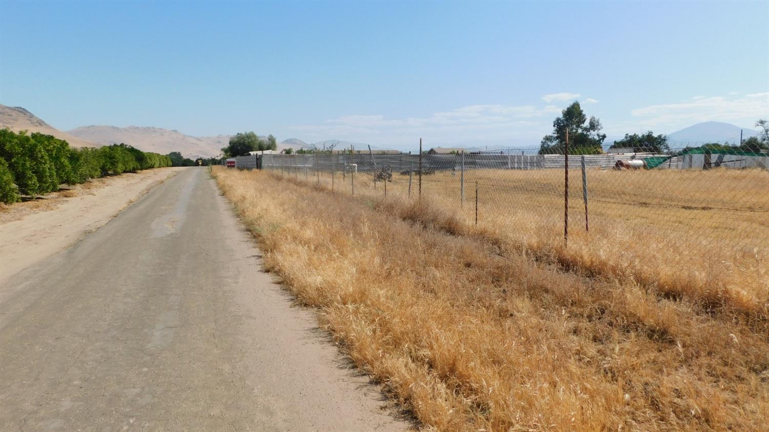 4084 South Lemon Avenue Reedley, CA 93654 - Photo 3 of 35 Gallery Image 3