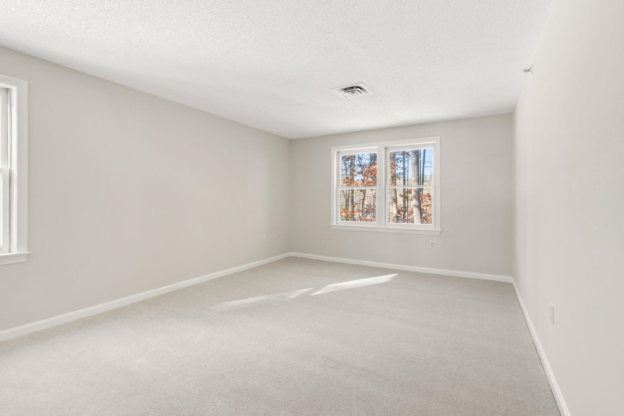 3 Mayfair Lane, Unit 207 Nashua, NH 03063 - Photo 14 of 31